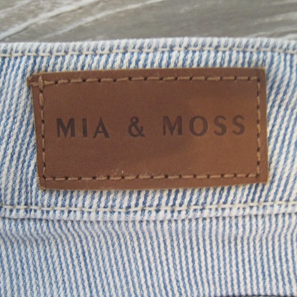Mia & Moss Denim - Mia & Moss fine pinstripe slim boyfriend cut jeans